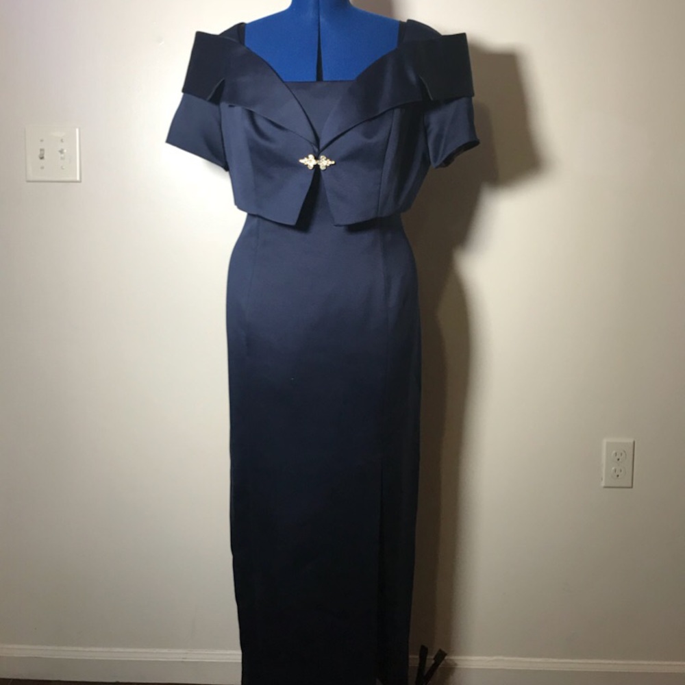 Navy Formal 2 pc Gown